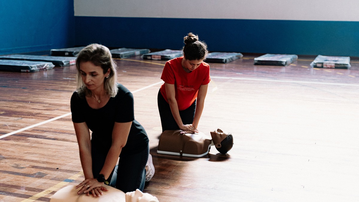 HLTAID009 Provide cardiopulmonary resuscitation-image